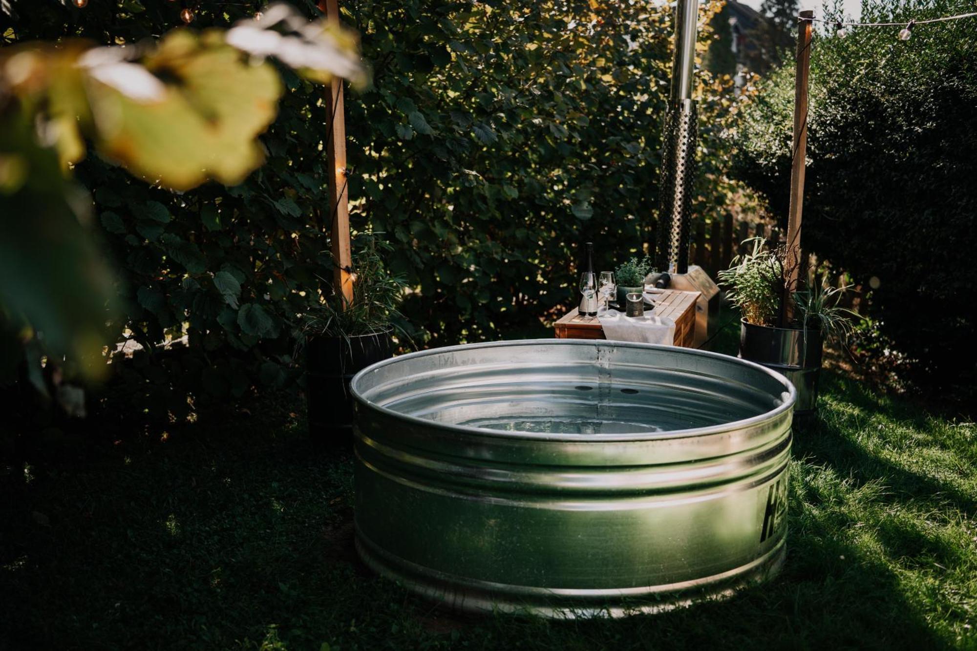 Soonwald Apartment Mit Garten & Hot Tube シュトロームベルク エクステリア 写真